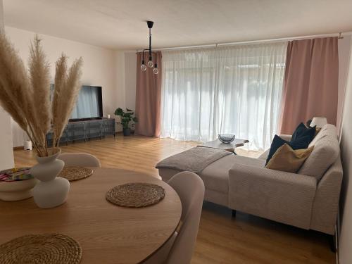 Be like your home! Familienhaus mit Garten & Netflix, Phantasialand nah in เวสเซลิง