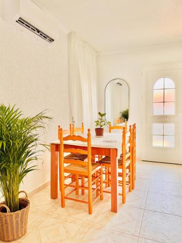 Iekārtas, Casa Ramón (Casa Ramon) in Veles Rubio