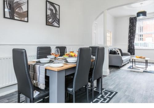 Modern 3BD House - Free parking - Fast WiFi, Mánchester (foto 4)