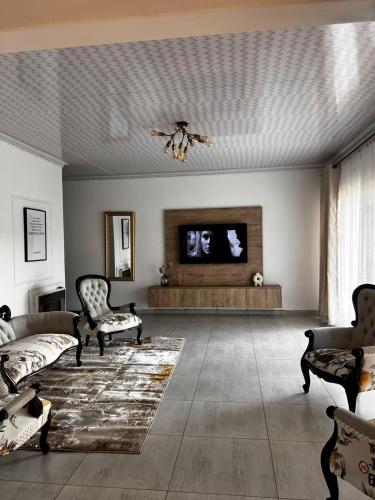 Luxury Airport Flatlet