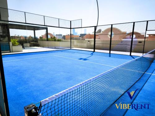 1BHK Pool Sauna 15 Min to Marina, Dubai (photo 2)