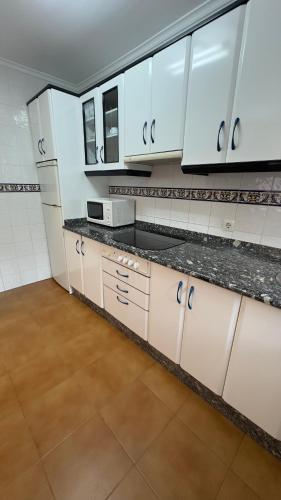 廚房, Apartamentos rurales La Casa Vieja De Alceda in 阿爾塞達