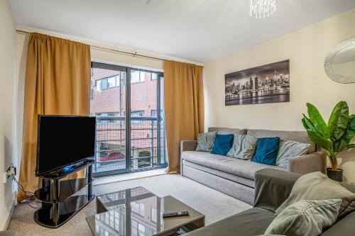 2 Bedroom flat in West Midlands Suitable for long term bookings, Birmingham (photo 10)