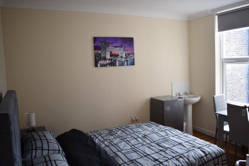 Premier London Rooms, London (photo 11)