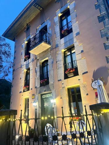 Hotel Casona Villa De Palacios - 숙소 외관
