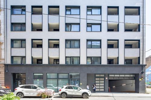 Free Parking - Very Central - Balcony - image 13