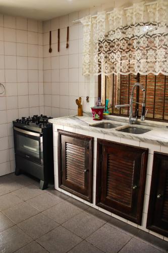 Recanto da Árvore Suítes e Café (Recanto da Arvore Suites e Cafe) in Arraial do Cabo