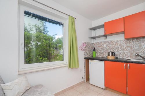 Apartments Jak - image 4