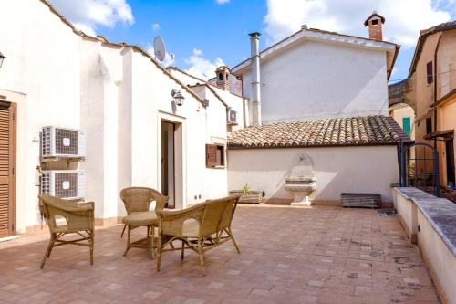Terrace on the Village Casa D'Autore in Selci