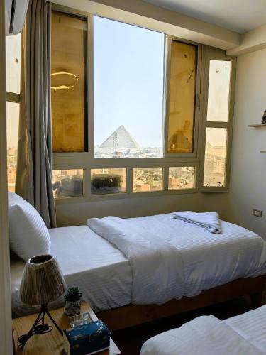 GEM Pyramids & Grand Museum View - image 2