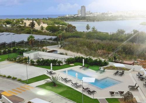 Cozy Maho Studio w Pool Gym & Nearby Beaches in ロウランズ