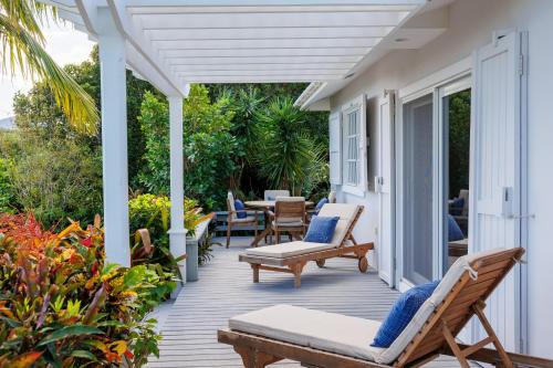 One Palm Hill villa in Governor's Harbour