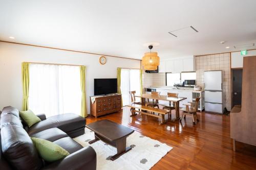 O-KiNAWA HOUSE