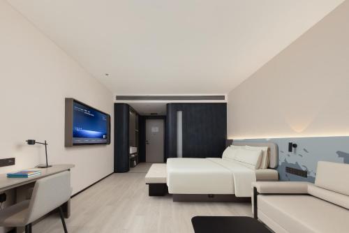 Atour Light Hotel Hefei South Station Baohe MixC - image 2