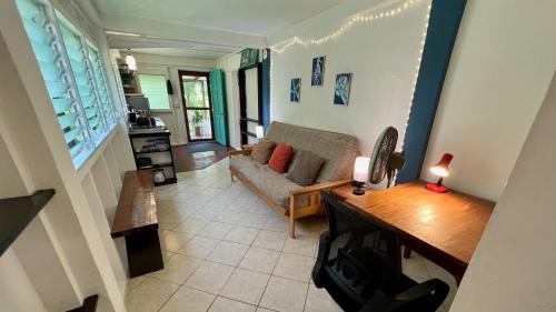 1 Bedroom Apartment in House Near Beach on Little Corn Island in Little Corn Island