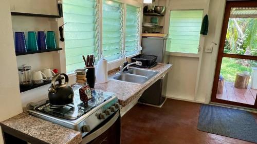 1 Bedroom Apartment in House Near Beach on Little Corn Island in Little Corn Island