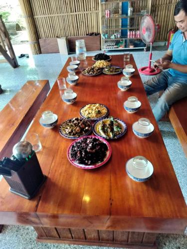 Quốc Cảnh Homestay - 식음료(F&B)