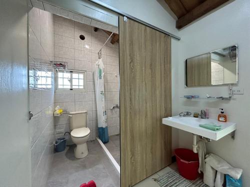 酒姑三合院民宿 in Erlun Township