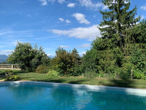 Kilátás, Un petit coin de Paradis in Clelles