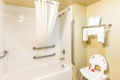 Econo Lodge McAlester in McAlester, USA
