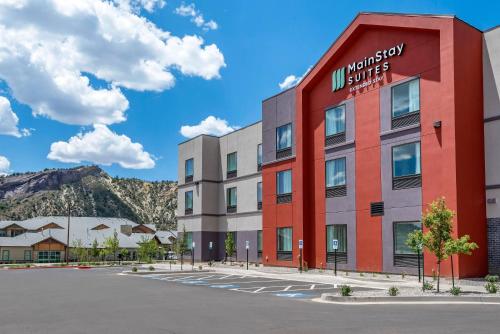 MainStay Suites - image 11