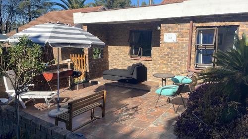 Footprints Self Catering Indoor Heated Pool and Fireplaces in Lanseria