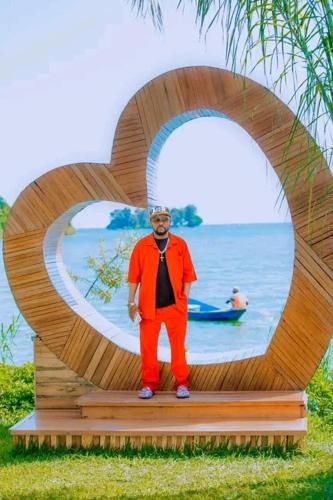 Kivu Bright tours and travels Rwanda in Ouest