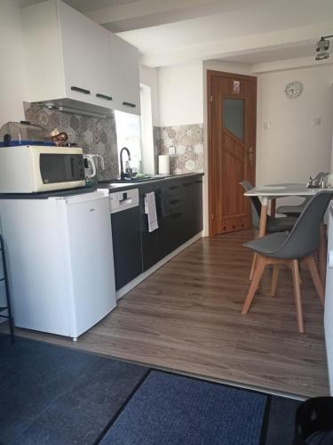 Apartament pod lipami