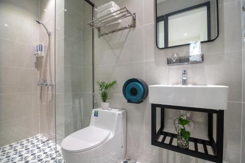 Bin Bin Hotel 16 – Near Bui Vien Walking Street