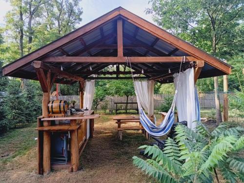 Wood Camping