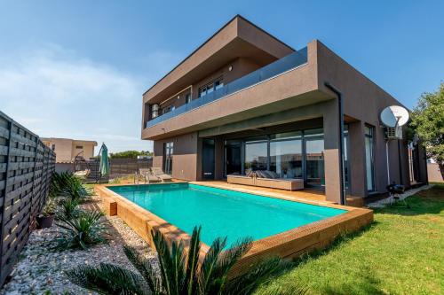 Villa Luxy Luy - Location, gîte - Loborika