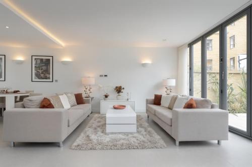 Luxury 4 bed home in Central London