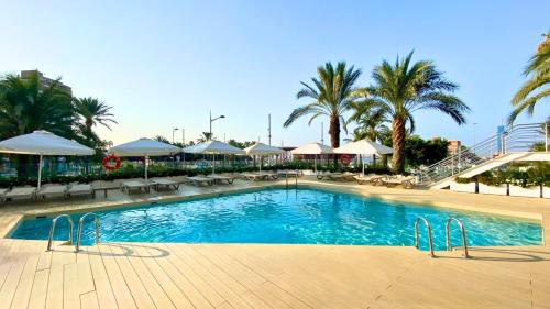 Úszómedence, Ohtels Gran Hotel Almeria in Poligono de San Isidro