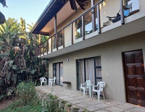 Shaka's Rest Studio Two in La- Mercy