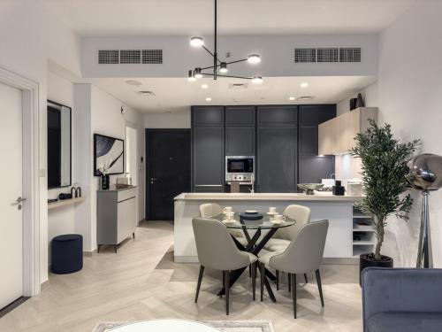 Amazing Brand New 1BR, Dubai (photo 2)