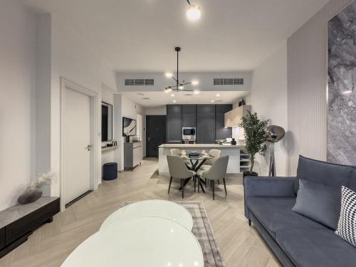 Amazing Brand New 1BR, Dubai (photo 4)