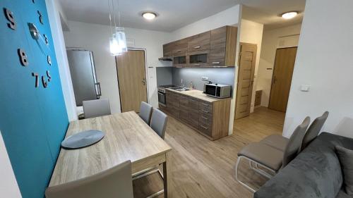virtuve, Apartmán Všemina 14A (Apartman Vsemina 14A) in Všemina