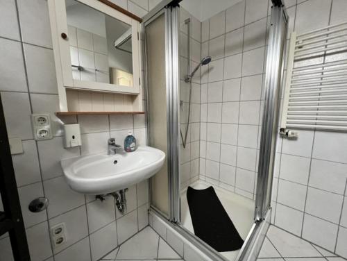 Große Apartments mit Einzelbetten Ideal für Teams & Gruppen Köln, Кёльн (фото 8)