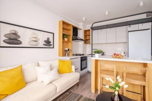 Cozy Prime Location 1BD1Bath Sweet Home! #404 - image 7