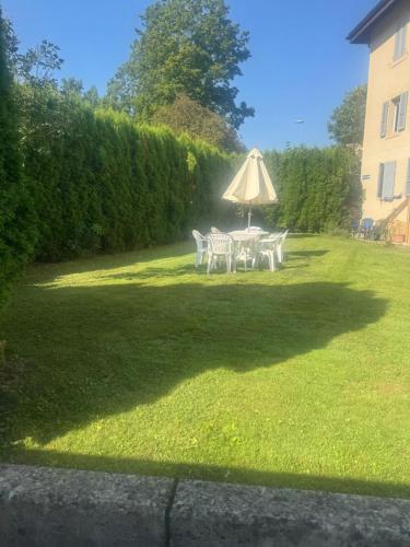 Vrt, Appartement in Val-De-Travers