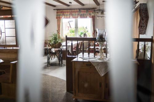 Étterem, Hotel Berg in Dannenfels