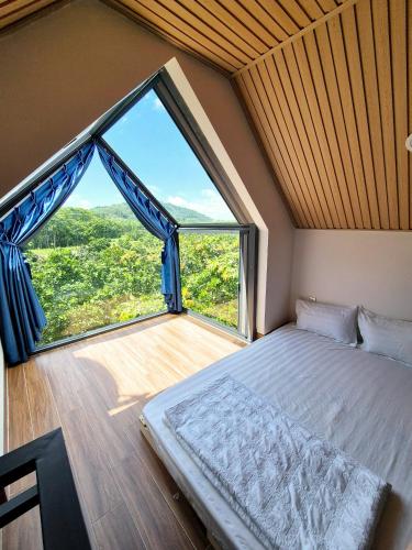 Thuy Tien Ecolodge in Nam Cat Tien