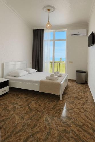 2 twin beds