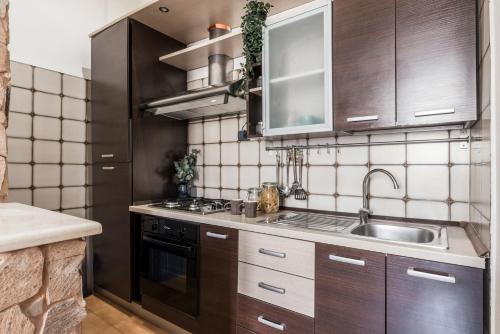 The Best Rent - Three-bedroom apartment in Porta Maggiore area, Rom (Foto 6)
