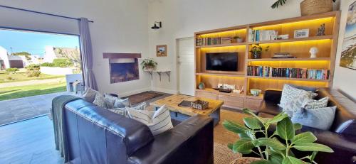 Amia House Struisbaai - Agulhas Amia House Struisbaai - Agulhas