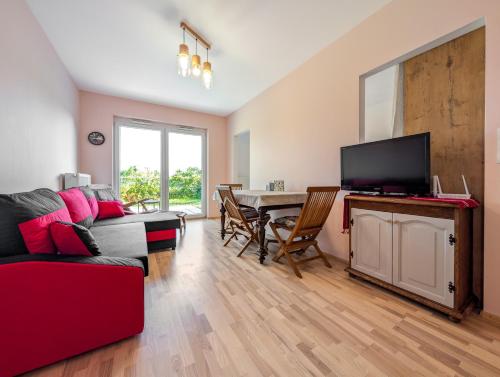 Wichrowa Comfort Zone Apartment by BookingHost, Breslau