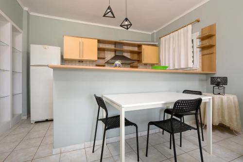 Mavretas Apartments 4 in Kalliteros