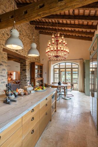 Ola Living Playa del Castell in Montras