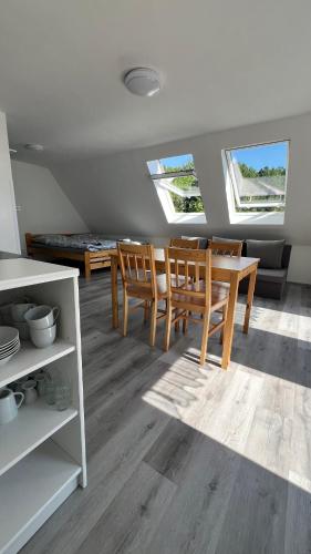 Létesítmények, Na Pekárně (Na Pekarne) in Mikulasovice