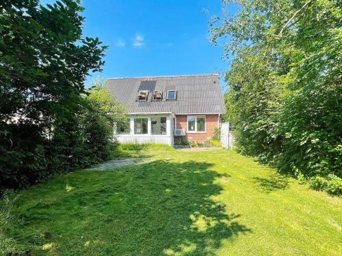  6 person holiday home in Ringkøbing-By Traum in Ringkøbing